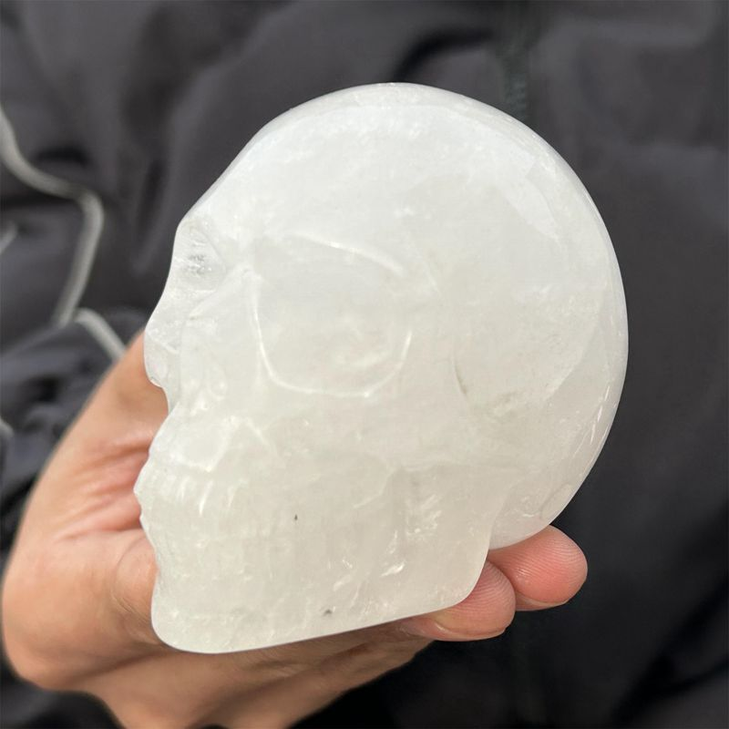 0.33kg Natural clear quartz skull carved Quartz Crystal skull Healing