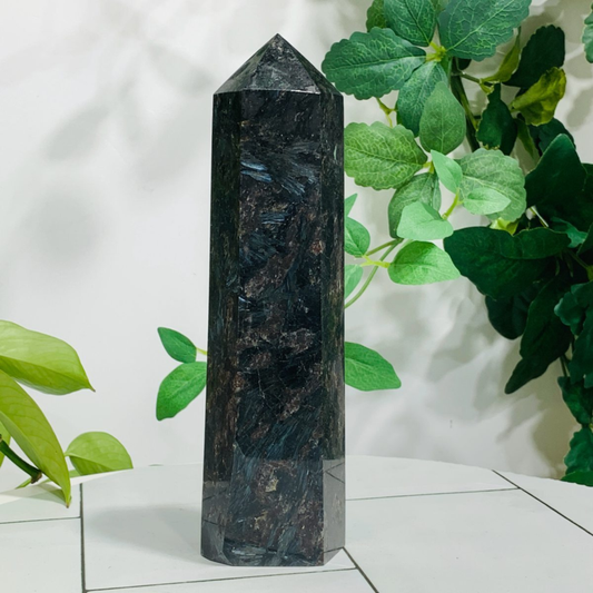 852g Natural Firework Stone Quartz Obelisk Crystal Wand Point Tower Healing