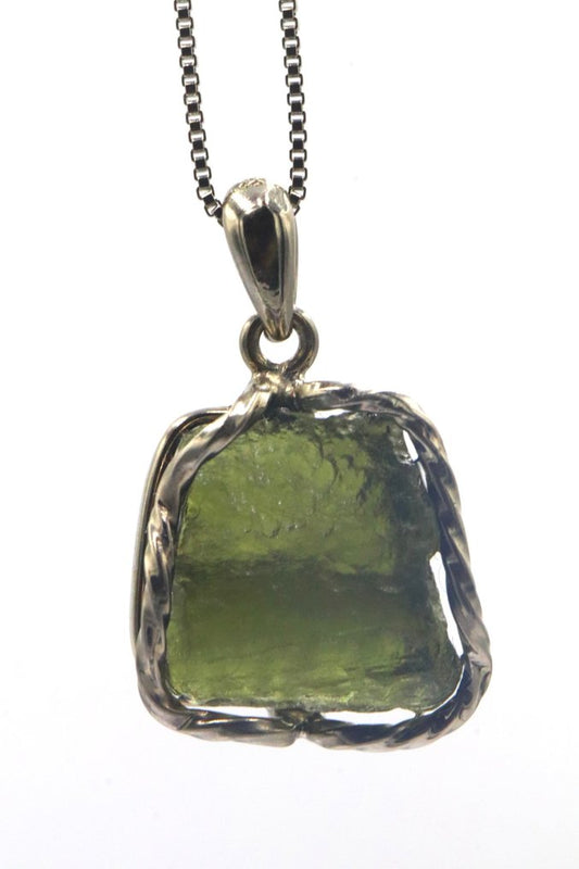 Amazing Moldavite pendant - Necklace/Pendant- 7 g