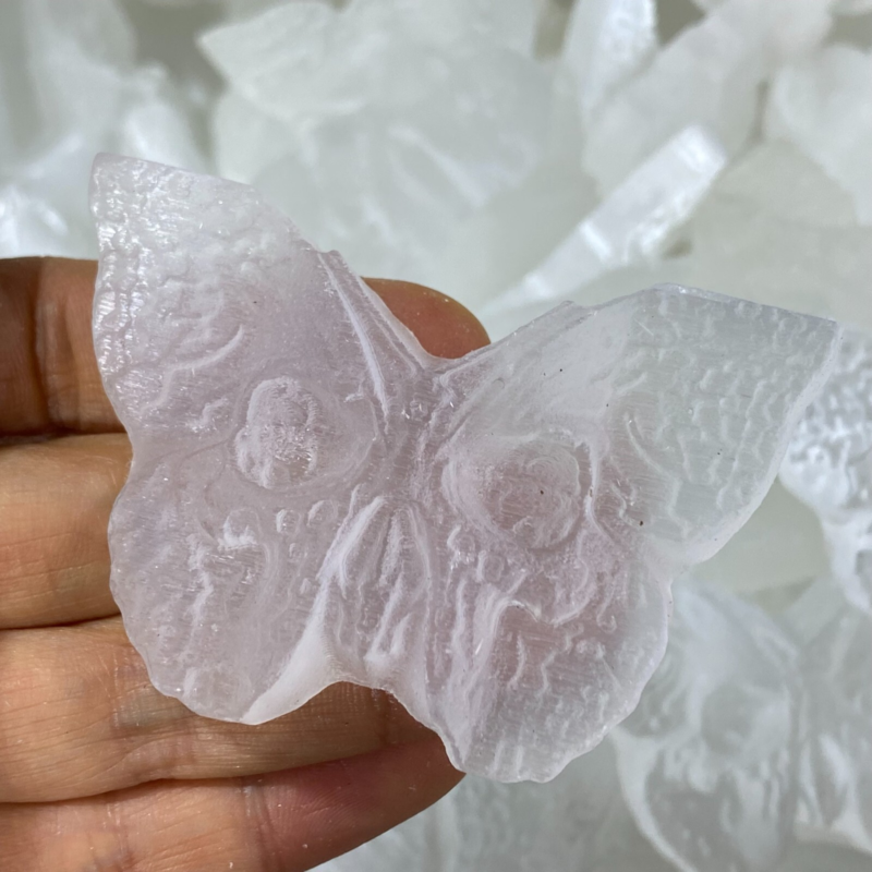 Natural Gypsum Selenite butterfly Hand Carved Quartz Crystal Reiki healing 1PC