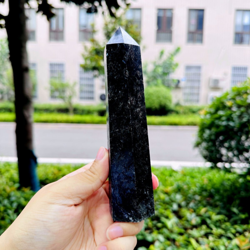 512g Natural Firework Stone Quartz Obelisk Crystal Wand Point Tower Healing