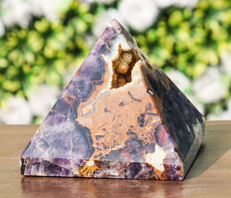 Superb 190MM Natural Blue Auralite 23 Stone Healing Chakra Egyptian Pyramid
