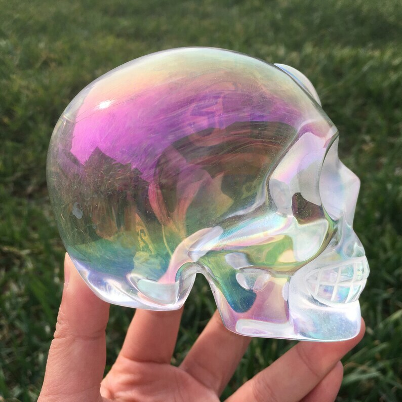 Rainbow Titanium Aura Clear Melting Stone Skull Reiki Heal Crystal sculpture