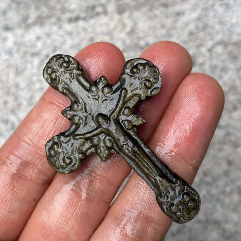 TOP Natural gold Obsidian Quartz cross crystal Hand Carved Healing 1PC