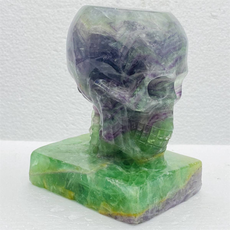 1530g Natural Beantiful Fluorite Quartz Skull Hand Carved Crystal Healing Skull