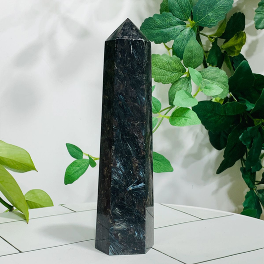 646g Natural Firework Stone Quartz Obelisk Crystal Wand Point Tower Healing