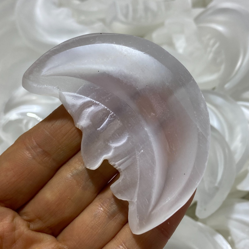 Natural Gypsum Selenite moon Hand Carved Quartz Crystal Reiki healing 1PC