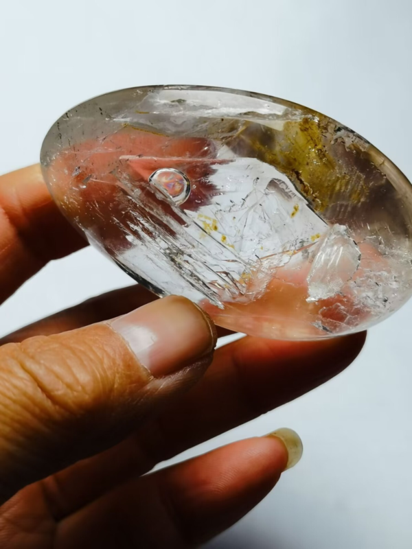 Collection Tibetan Crystal Oval 1 Visible Moving Bubble Enhydro &Sand 2.4 in