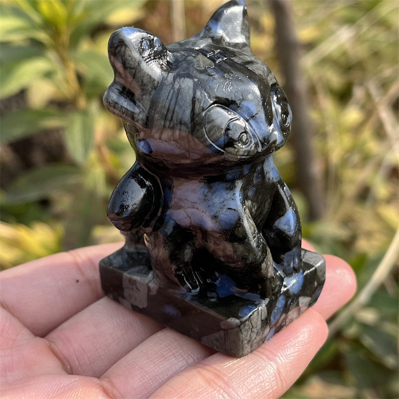 1pc Natural amphibole toothless dragon carved Quartz Crystal skull Reiki healing