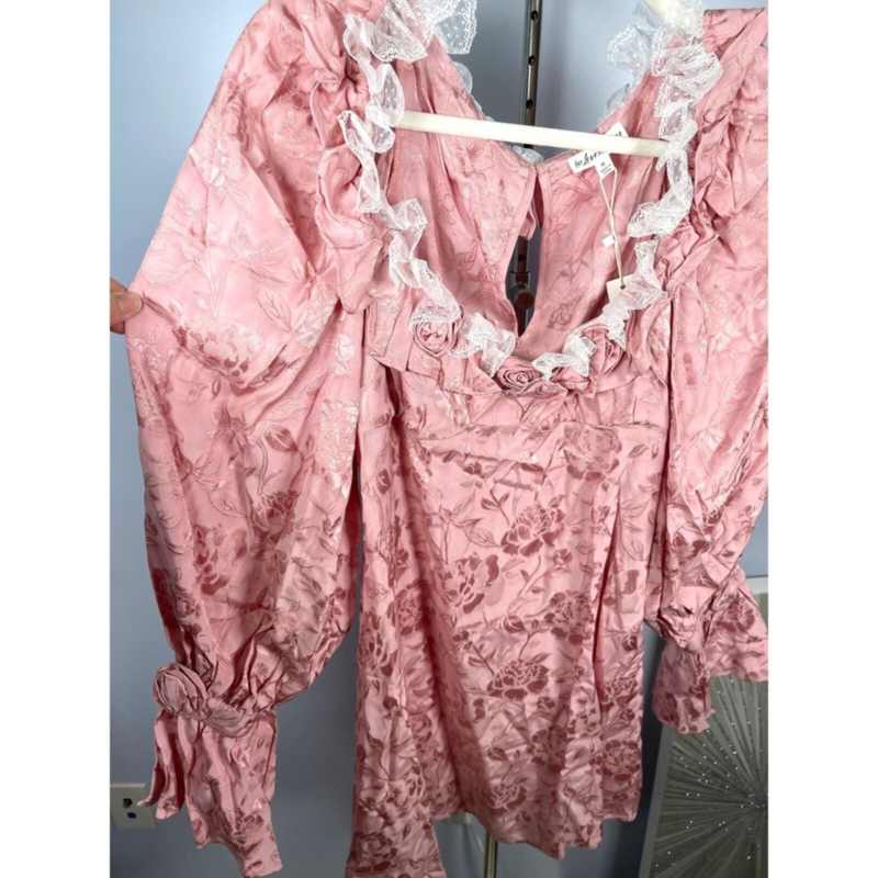 NWT For Love and Lemons Pink Rosalia Ruffle Floral Jacquard Mini Dress Size M