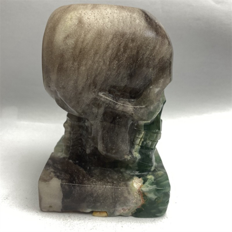 1550g Natural Beantiful Fluorite Quartz Skull Hand Carved Crystal Healing Skull