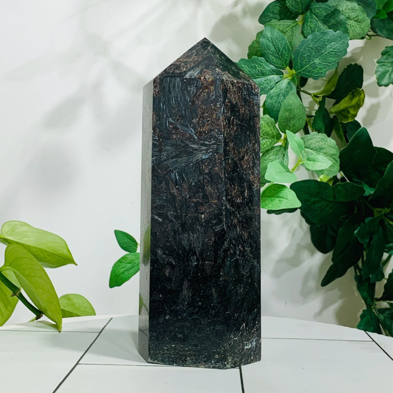 1758g Natural Firework Stone Quartz Obelisk Crystal Wand Point Tower Healing