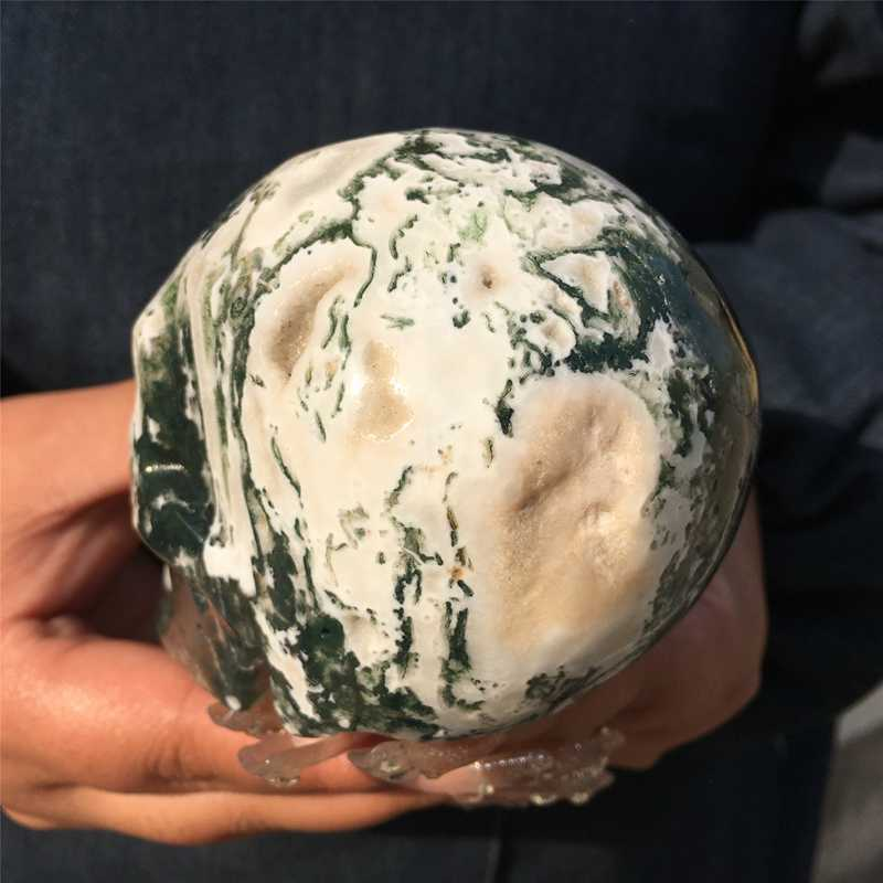 0.65kg Natural agate skull carved Quartz Crystal skull Reiki Energy Healing
