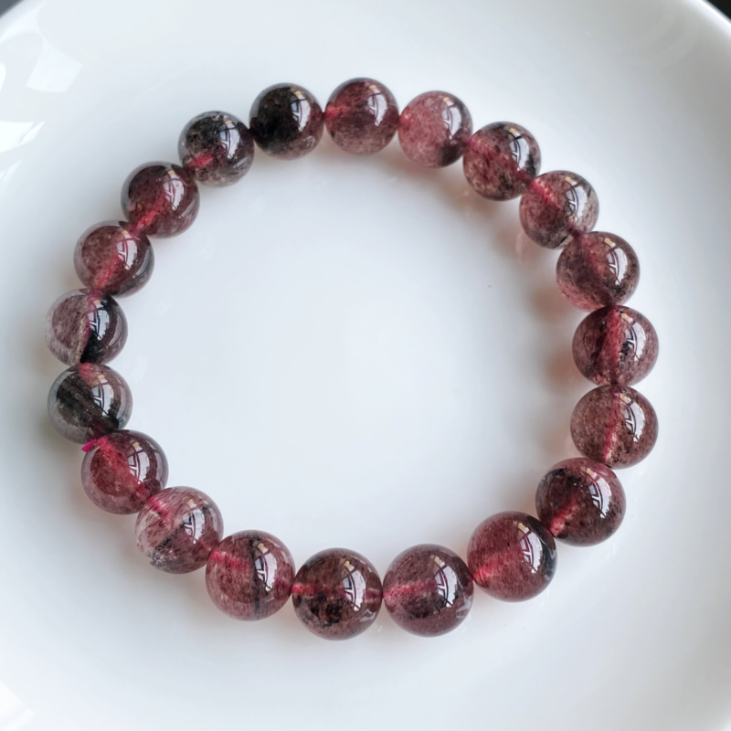 10mm Natural Beautiful Red Strawberry Mica Quartz Crystal Beads Bracelet