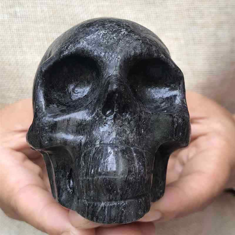 0.55Kg Natural black jade quartz skull carved Quartz Crystal skull Healing