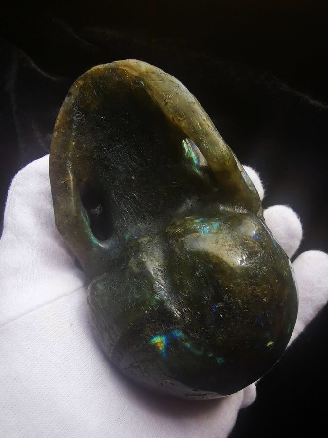 fine labradorite magic rainbow Carving- 700 g