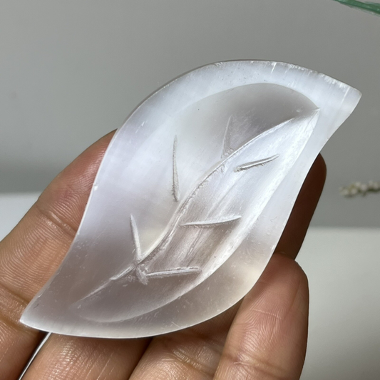 Natural Gypsum Selenite quartz leaves hand carved crystal healing ck20
