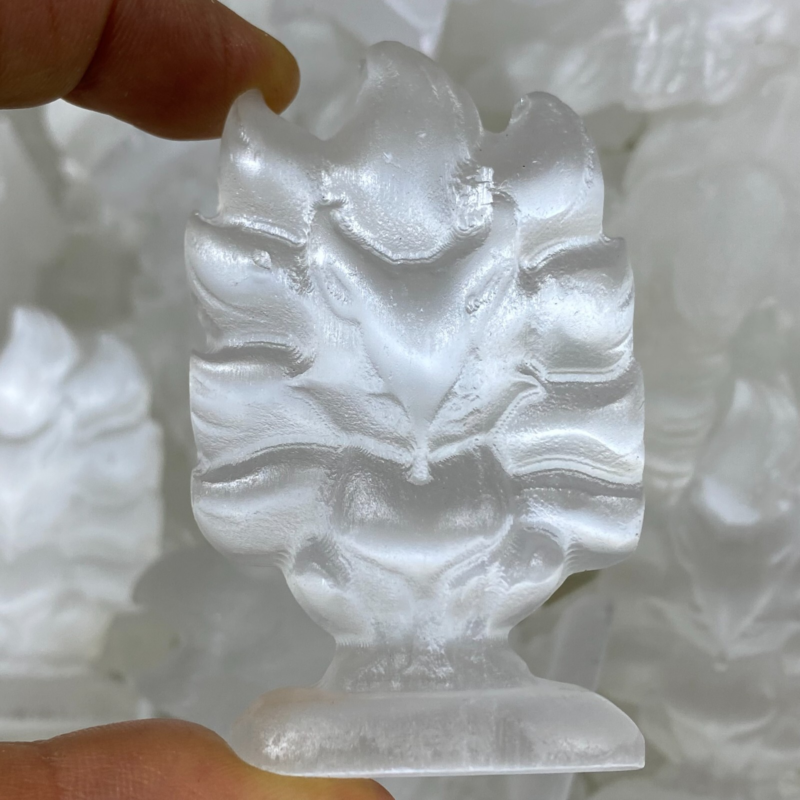 2"+Natural Gypsum Selenite  fox Hand Carved Quartz Crystal Reiki healing 1PC