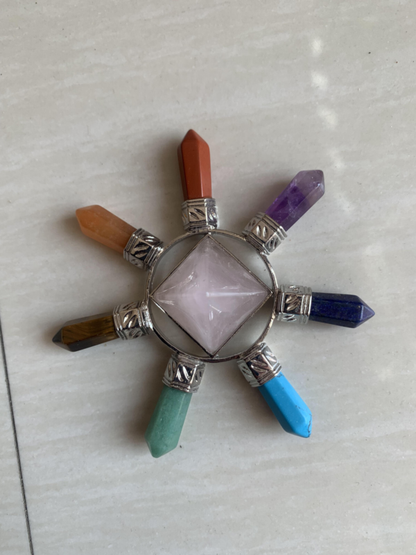Top 1 Natural Seven-Pulse Wheel Launcher Quartz Crystal Point Pyramid Repair