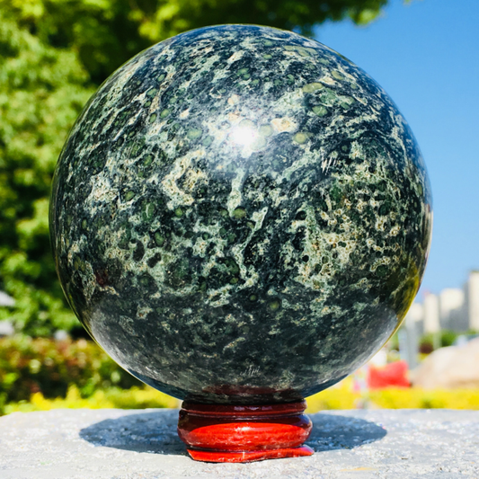 843G Eye Green Kambaba Jasper Stromatolite Crystal Sphere Ball Madagascar
