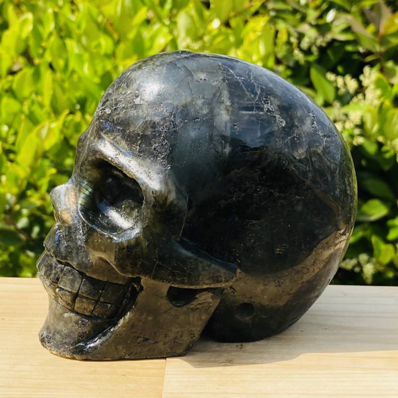 1531g Natural Beantiful Fluorite Quartz Skull Hand Carved Crystal Healing Skull