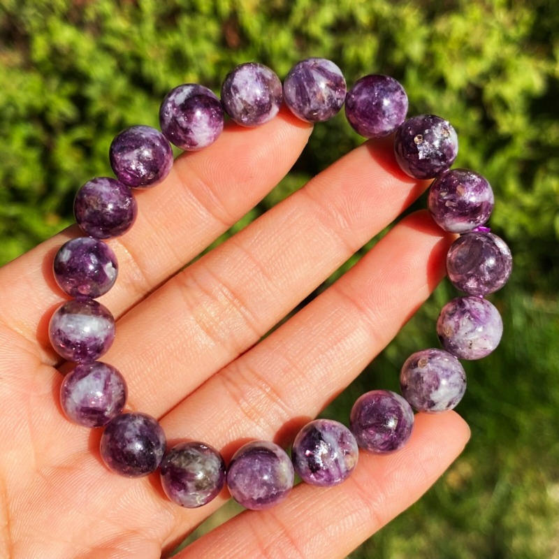9.5mm Natural Purple lepidolite Quartz Crystal Gemstone Beads Bracelet