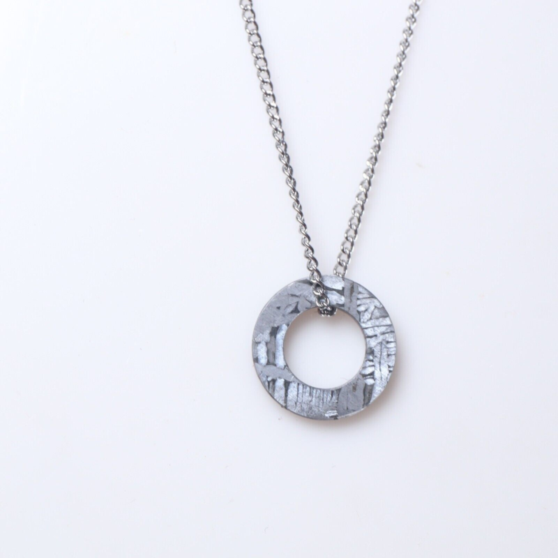 Meteorite pendant,Muonionalusta iron meteorite circular Necklace pendant