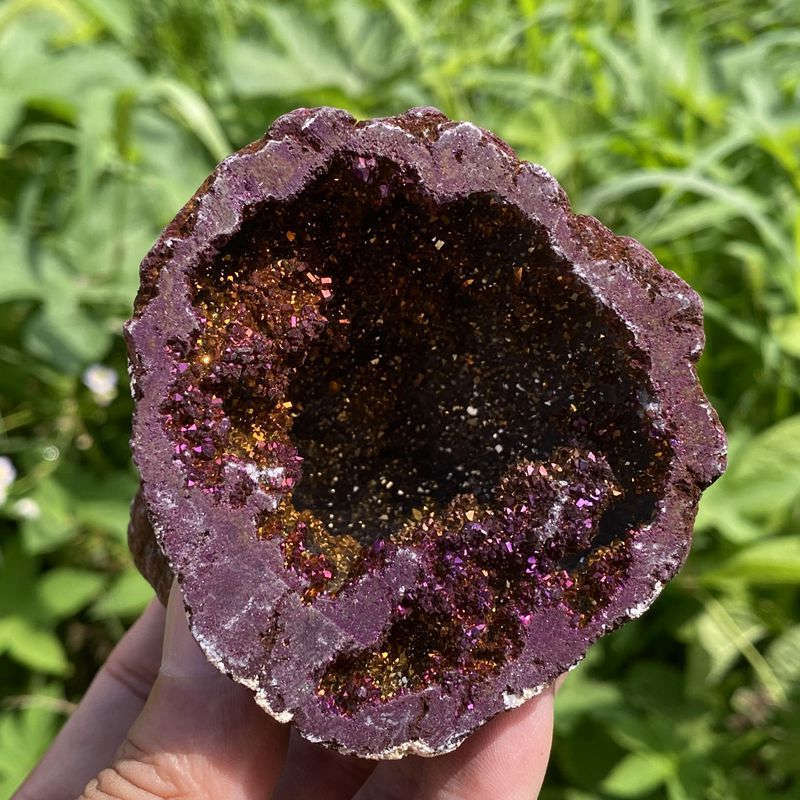 170g Electroplating color Natural Crystal Agate cave ornaments crystal cluster q