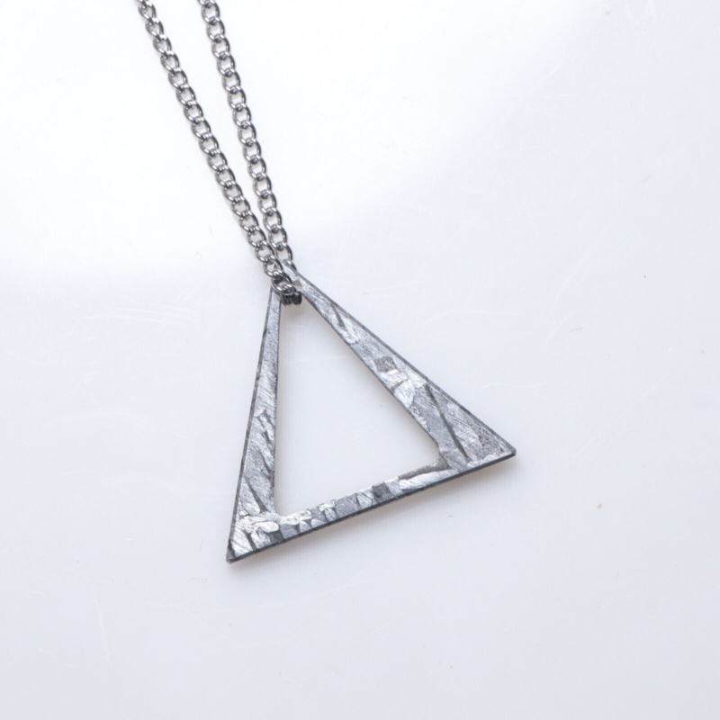 Meteorite pendant,Muonionalusta iron meteorite triangle Necklace pendant