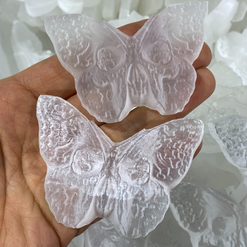 Natural Gypsum Selenite butterfly Hand Carved Quartz Crystal Reiki healing 1PC