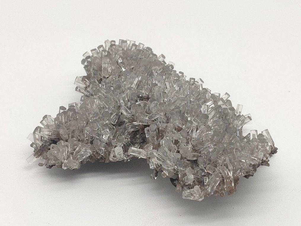Calcite Crystal on matrix - Height: 10 cm - Width: 9 cm- 100 g - (1)