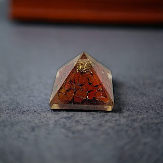 20-25 MM Orgonite Healing Crystal Pyramid Orgone Red Jasper Reiki Table Decor
