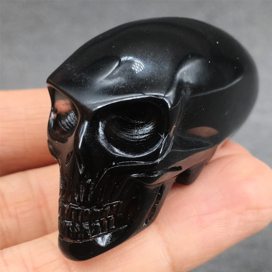 1pc Natural Obsidian Alien skull Crystal hand-carved polishing  quartz healing
