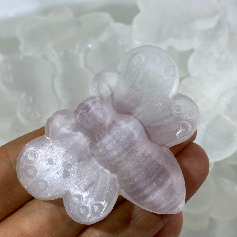 Natural Gypsum Selenite bee Hand Carved Quartz Crystal Reiki healing 1PC