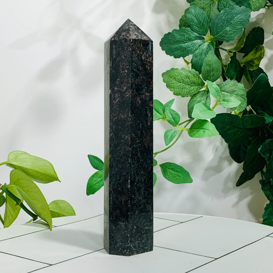 658g Natural Firework Stone Quartz Obelisk Crystal Wand Point Tower Healing