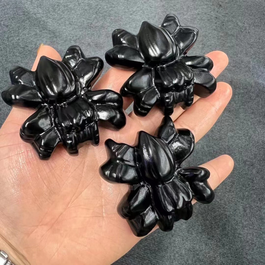 1pc Natural obsidian crystal quartz Hand Carved Crystal spider skull healing