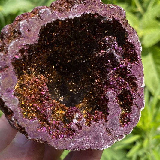 170g Electroplating color Natural Crystal Agate cave ornaments crystal cluster q