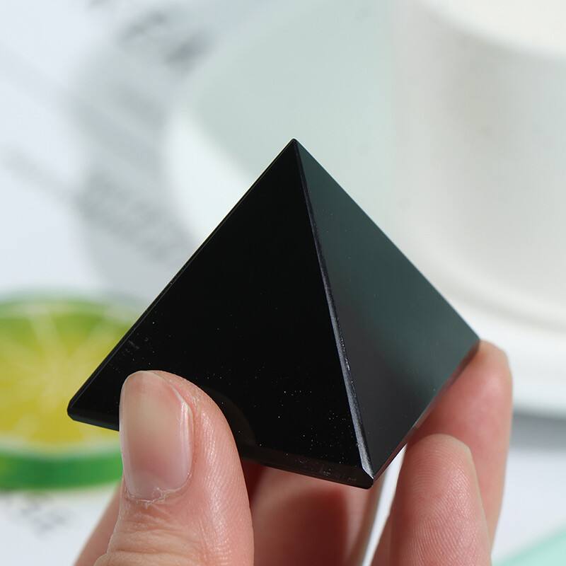 Obsidian Pyramid Natural Polished Surface Home Ornaments Desktop DecorY.ou