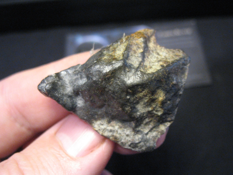 Meteorite NWA 8015 - L5 Melt-Breccia - Big melt veins !!!