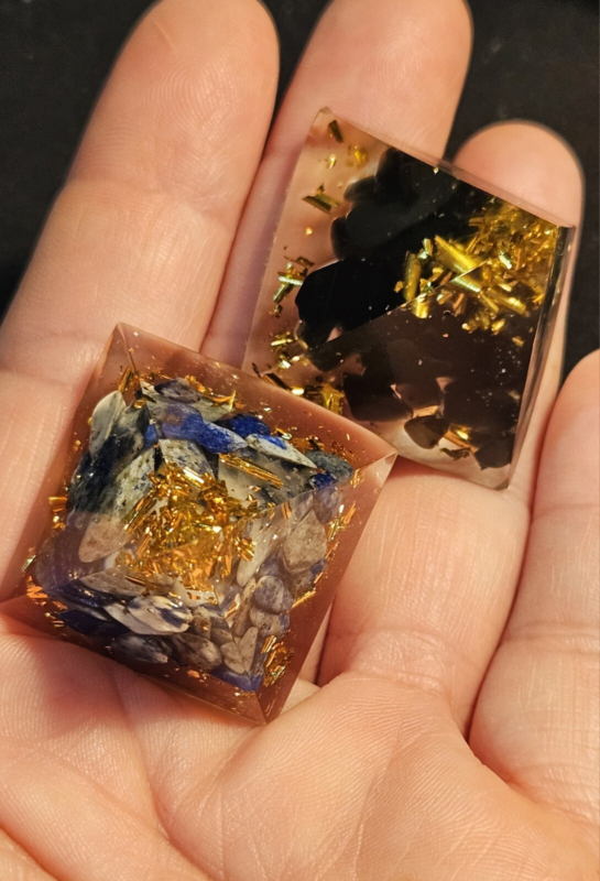 2 Orgonite Resin Pyramids Lapis Lazuli Black Onyx Gold Leaf Stone Chips Reiki