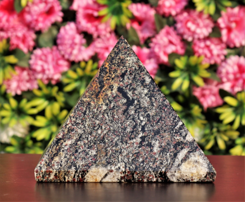Large 170MM Natural Spinel in Matrix Healing Aura Chakra Spirit Stone Pyramid