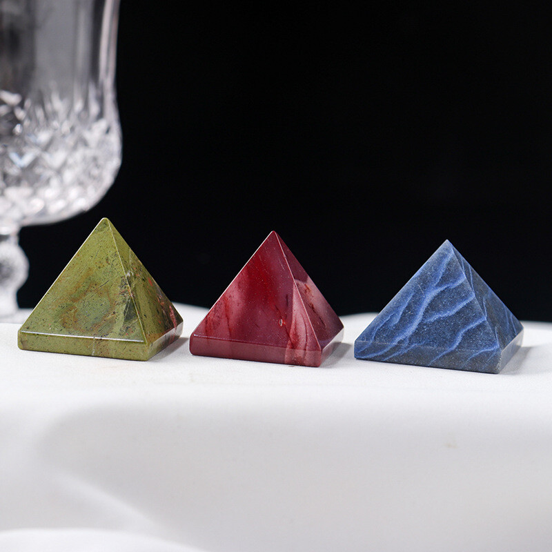 Natural Quartz Crystal Energy Tower Pyramid Healing Reiki Gemstone Decor Gift