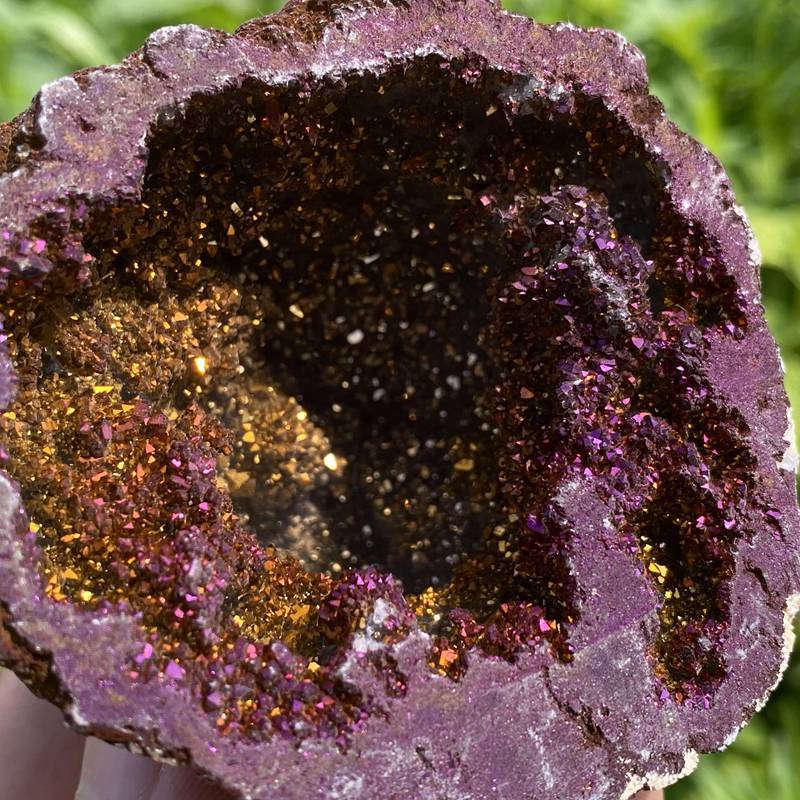 170g Electroplating color Natural Crystal Agate cave ornaments crystal cluster q