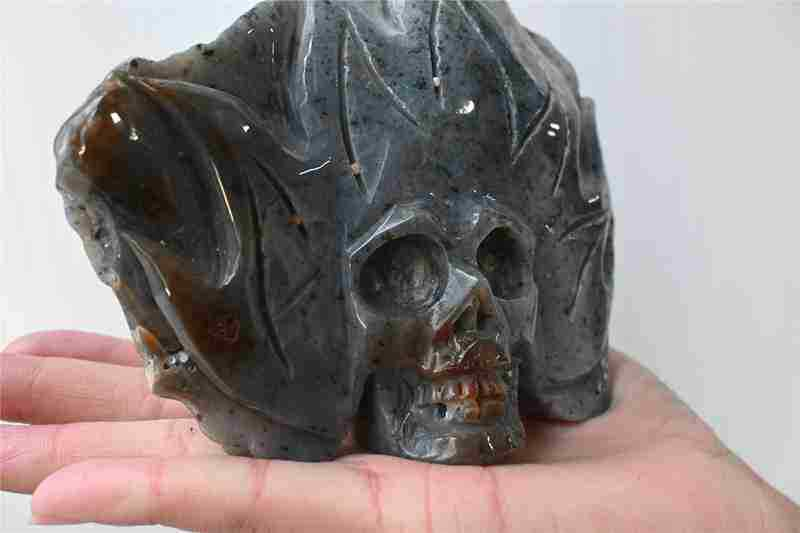 0.36kg Natural unknown quartz skull carved Quartz Crystal skull Healing