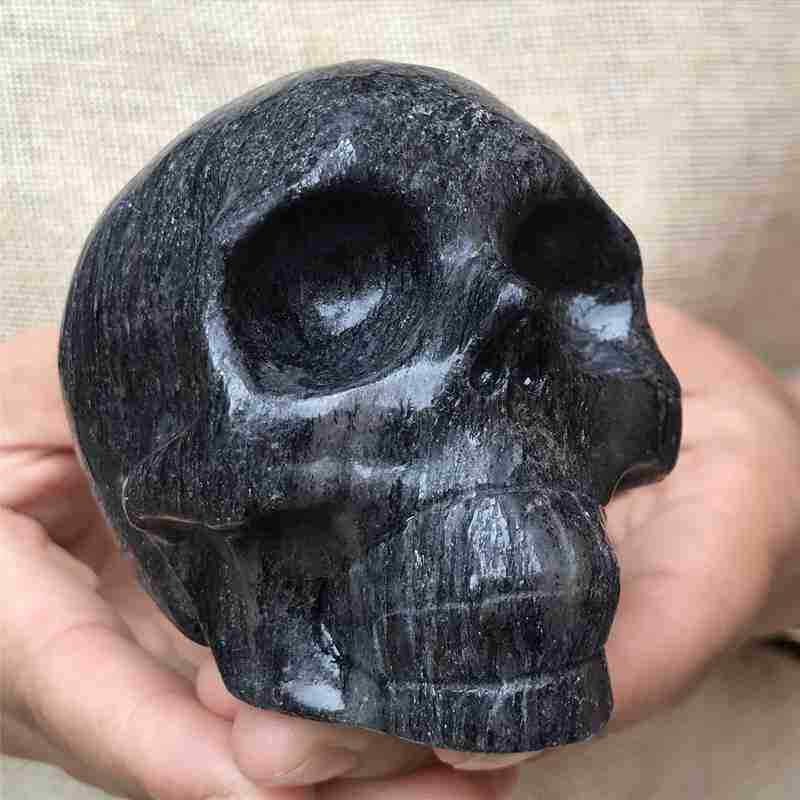 0.55Kg Natural black jade quartz skull carved Quartz Crystal skull Healing
