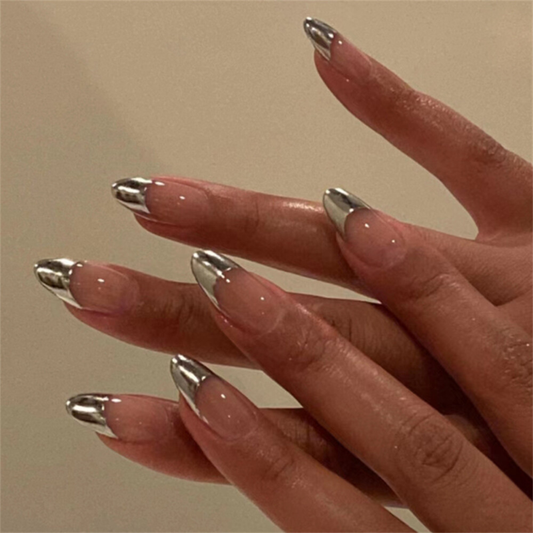 French Mirror Silver False Nail Short Almond Press on Nails for Nail Art 24pcs