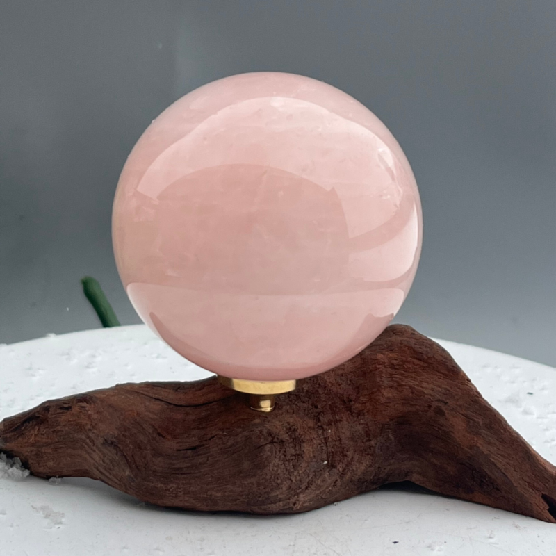 225g Natural powder crystal Ball Quartz Crystal Sphere Reiki Healing