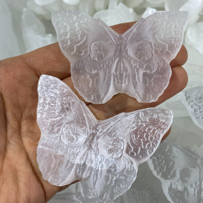 Natural Gypsum Selenite butterfly Hand Carved Quartz Crystal Reiki healing 1PC
