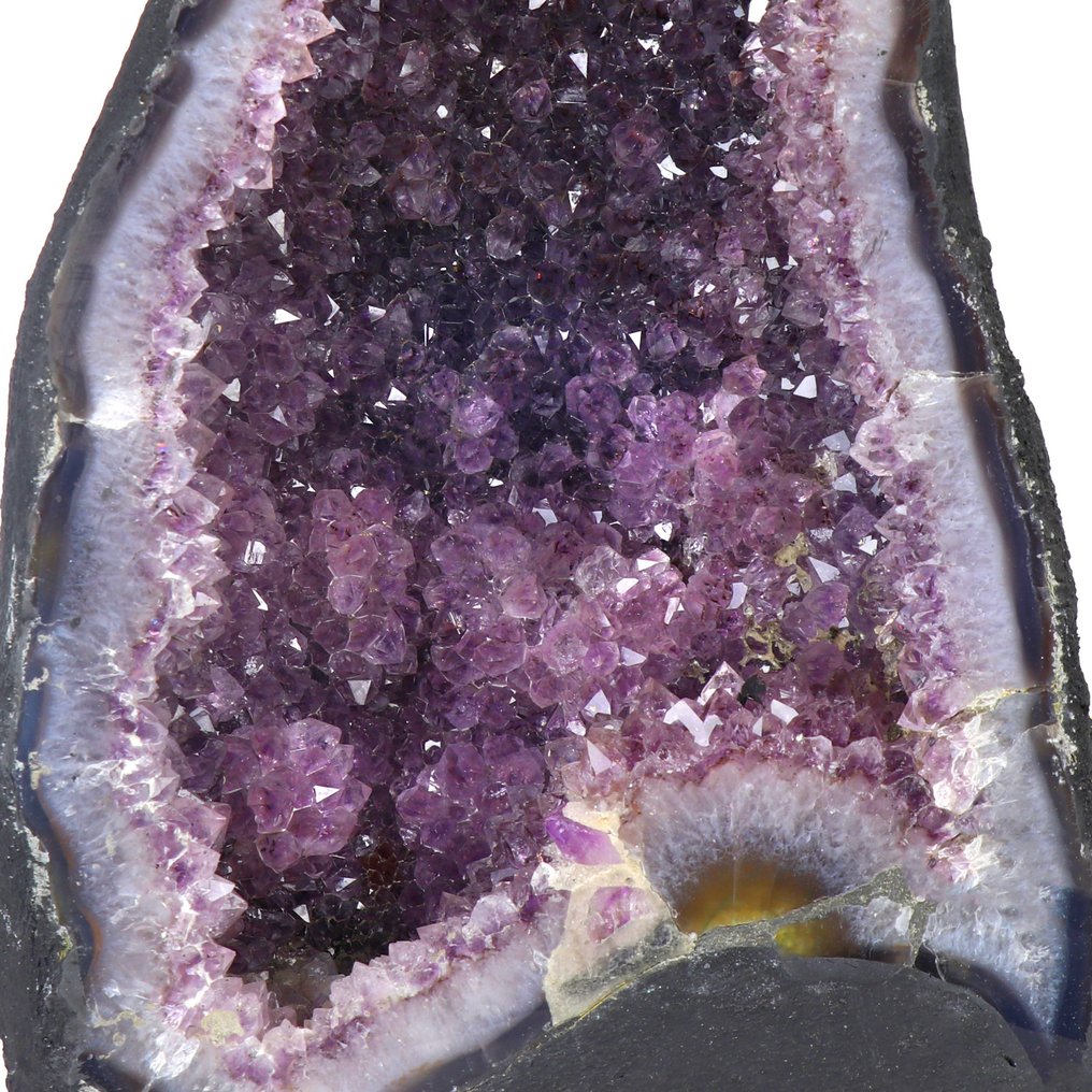 Quality - 'Lavender' Amethyst -Geode- 7 kg
