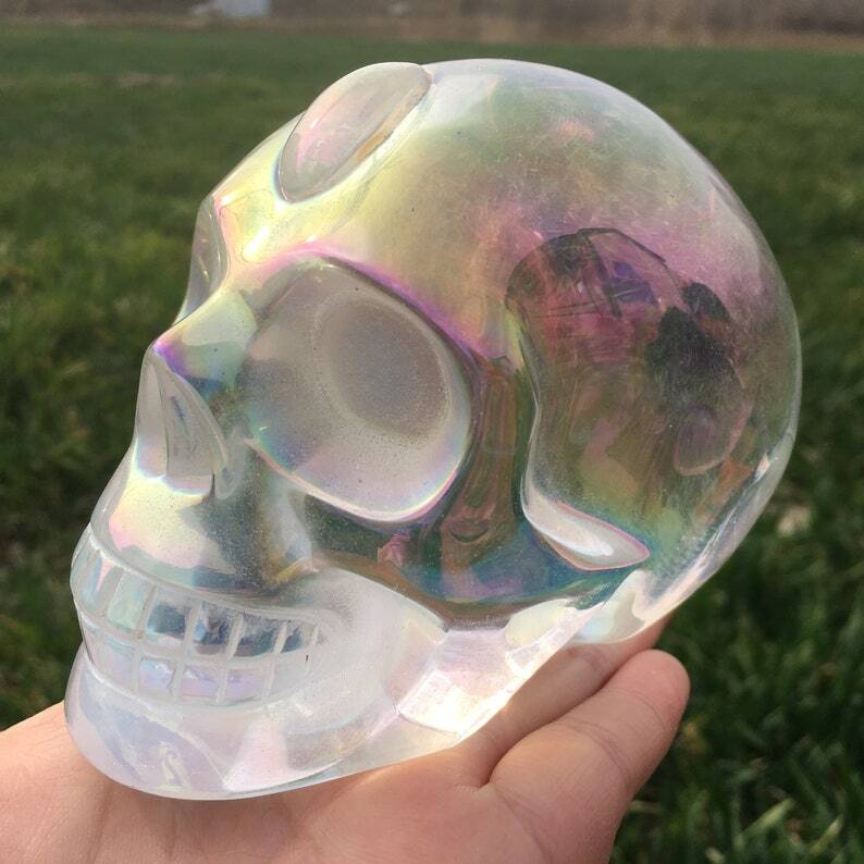 Rainbow Titanium Aura Clear Melting Stone Skull Reiki Heal Crystal sculpture